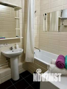 Студия квартира, посуточно, 30м2, 22/25 этаж