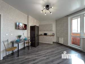 Студия квартира, посуточно, 40м2, 9/24 этаж