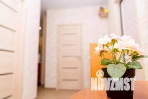 2-к квартира, посуточно, 38м2, 1/16 этаж