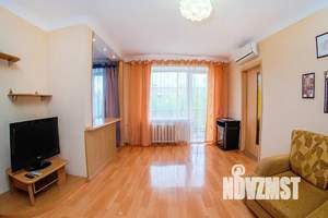 2-к квартира, посуточно, 50м2, 3/5 этаж