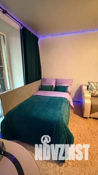 Студия квартира, посуточно, 32м2, 5/10 этаж