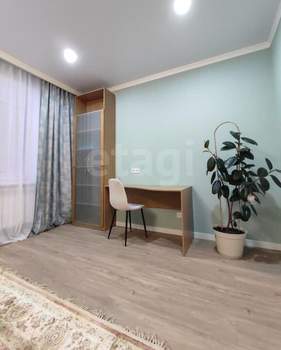 3-к квартира, на длительный срок, 100м2, 10/18 этаж