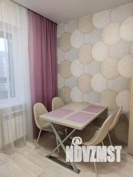 1-к квартира, посуточно, 37м2, 15/17 этаж