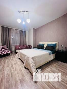 2-к квартира, посуточно, 65м2, 3/25 этаж