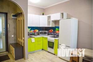 2-к квартира, посуточно, 42м2, 20/25 этаж