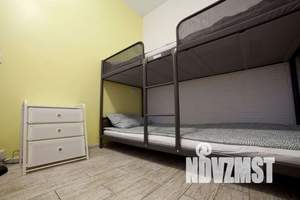 2-к квартира, посуточно, 28м2, 1/5 этаж