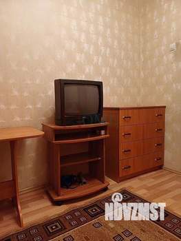 2-к квартира, на длительный срок, 42м2, 1/9 этаж