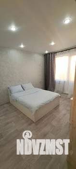 1-к квартира, посуточно, 33м2, 9/9 этаж