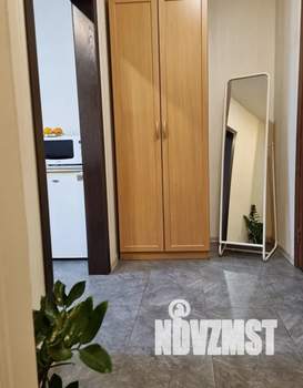 Студия квартира, посуточно, 28м2, 5/25 этаж