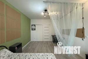1-к квартира, посуточно, 35м2, 2/23 этаж