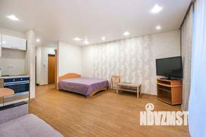 Студия квартира, посуточно, 34м2, 1/18 этаж