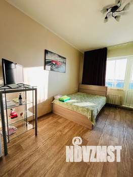 1-к квартира, посуточно, 33м2, 7/17 этаж