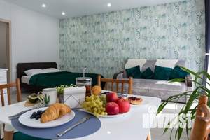 Студия квартира, посуточно, 39м2, 15/25 этаж