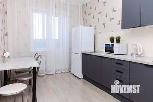 1-к квартира, посуточно, 43м2, 1/1 этаж