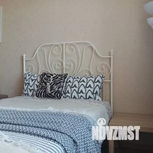 1-к квартира, посуточно, 40м2, 9/22 этаж