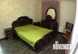 1-к квартира, посуточно, 54м2, 1/1 этаж