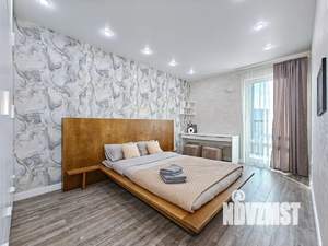 2-к квартира, посуточно, 61м2, 10/18 этаж