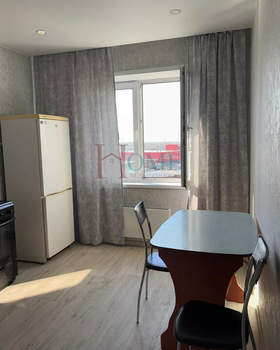 1-к квартира, на длительный срок, 42м2, 10/10 этаж