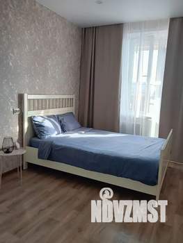 2-к квартира, посуточно, 38м2, 6/19 этаж