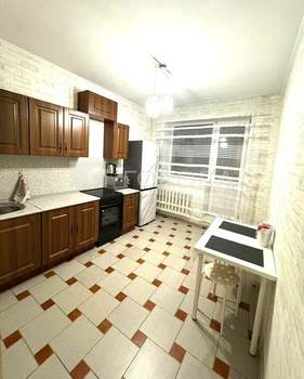 1-к квартира, на длительный срок, 37м2, 3/10 этаж