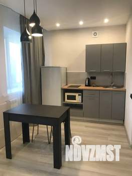 Студия квартира, посуточно, 40м2, 4/5 этаж