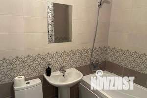 2-к квартира, посуточно, 39м2, 1/20 этаж