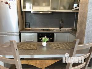2-к квартира, посуточно, 45м2, 13/25 этаж