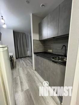 Студия квартира, посуточно, 33м2, 7/27 этаж