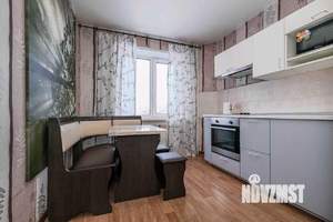 1-к квартира, посуточно, 42м2, 1/1 этаж