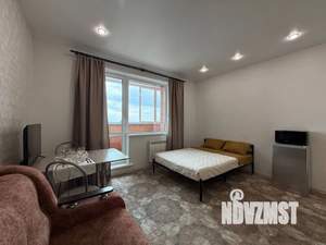 Студия квартира, посуточно, 35м2, 16/24 этаж