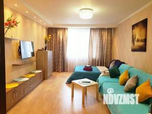 1-к квартира, посуточно, 80м2, 1/1 этаж