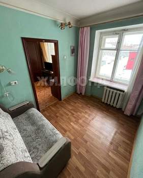 3-к квартира, на длительный срок, 42м2, 2/5 этаж