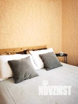 1-к квартира, посуточно, 40м2, 13/16 этаж