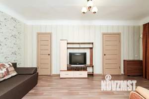 2-к квартира, посуточно, 42м2, 1/5 этаж