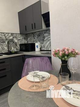 Студия квартира, посуточно, 34м2, 13/16 этаж