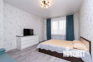 1-к квартира, посуточно, 42м2, 12/25 этаж