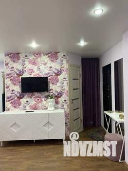 Студия квартира, посуточно, 29м2, 1/5 этаж