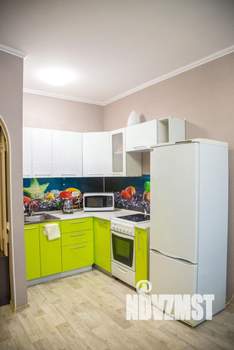 1-к квартира, посуточно, 42м2, 1/1 этаж