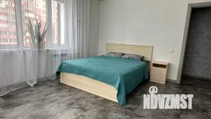 1-к квартира, посуточно, 40м2, 4/24 этаж