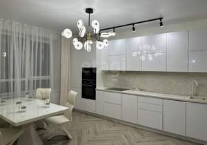 1-к квартира, на длительный срок, 62м2, 14/17 этаж