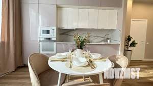 1-к квартира, посуточно, 47м2, 3/25 этаж
