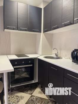 Студия квартира, посуточно, 30м2, 1/10 этаж