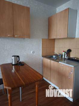 Студия квартира, посуточно, 27м2, 6/18 этаж