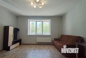 Студия квартира, на длительный срок, 33м2, 1/10 этаж