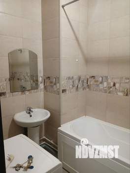 Студия квартира, на длительный срок, 32м2, 4/17 этаж