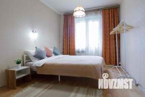 4-к квартира, посуточно, 70м2, 1/1 этаж