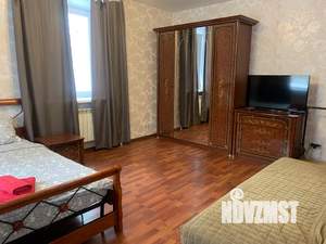 Студия квартира, посуточно, 32м2, 2/4 этаж