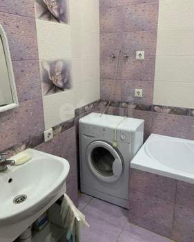 1-к квартира, на длительный срок, 42м2, 11/23 этаж