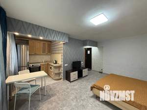 Студия квартира, посуточно, 35м2, 1/5 этаж