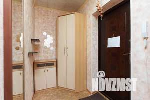 1-к квартира, посуточно, 35м2, 10/17 этаж